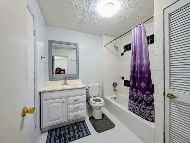 1142 DOC COIL ROAD, Bowling Green, FL 33834