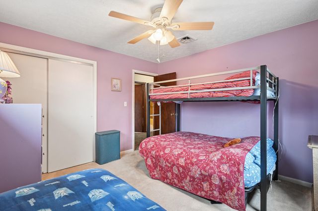 223 Surfwood Drive, Florence, KY 41042