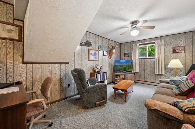 223 Surfwood Drive, Florence, KY 41042