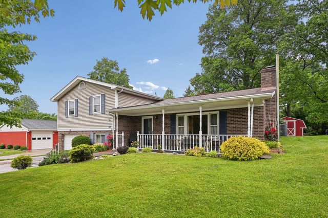 223 Surfwood Drive, Florence, KY 41042