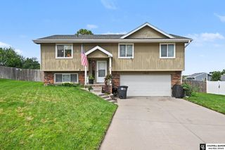 13572 Y Street, Omaha, NE 68137