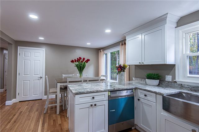 20 Maplewood Drive, Coventry, RI 02816