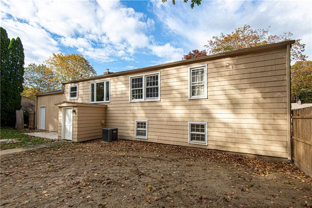 20 Maplewood Drive, Coventry, RI 02816