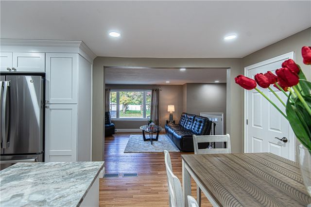 20 Maplewood Drive, Coventry, RI 02816