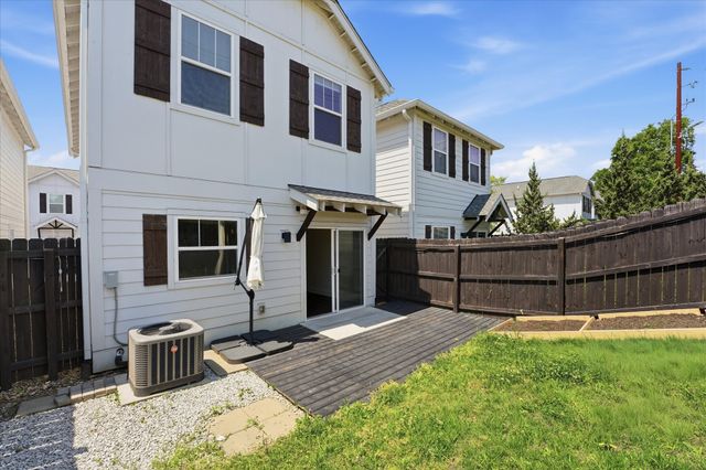 300 Stewarts Ferry Pike Apt 6, Nashville, TN 37214