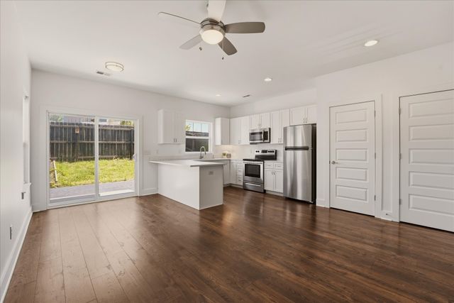 300 Stewarts Ferry Pike Apt 6, Nashville, TN 37214