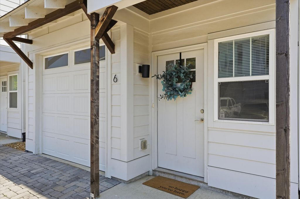 300 Stewarts Ferry Pike Apt 6, Nashville, TN 37214