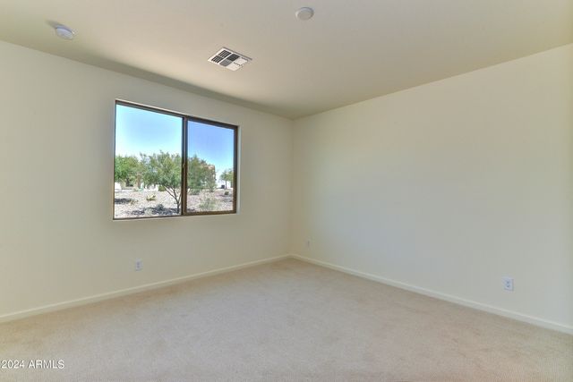 4320 Sawbuck Way, Wickenburg, AZ 85390