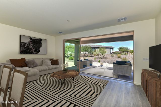 4320 Sawbuck Way, Wickenburg, AZ 85390