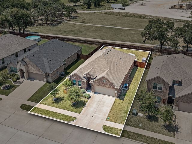 1540 Seabiscuit Drive, Granbury, TX 76049