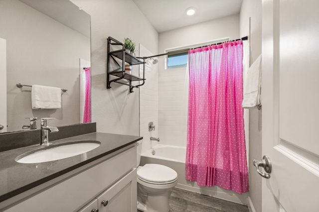 1540 Seabiscuit Drive, Granbury, TX 76049