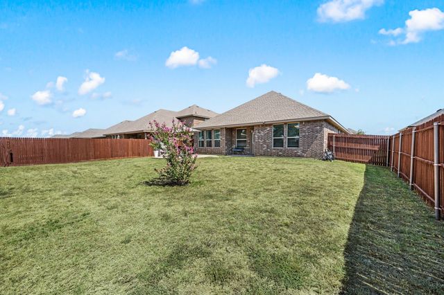 1540 Seabiscuit Drive, Granbury, TX 76049