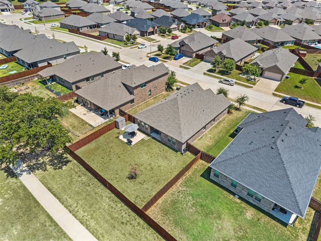 1540 Seabiscuit Drive, Granbury, TX 76049