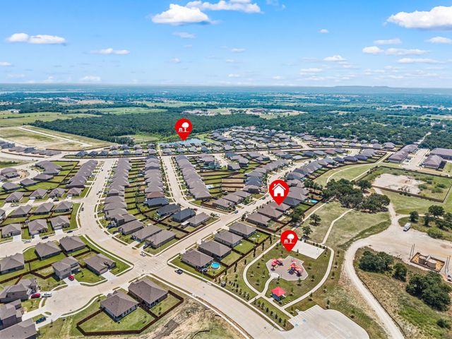 1540 Seabiscuit Drive, Granbury, TX 76049