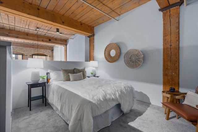 210 N 2nd Street 206, Minneapolis, MN 55401