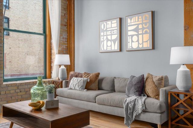 210 N 2nd Street 206, Minneapolis, MN 55401