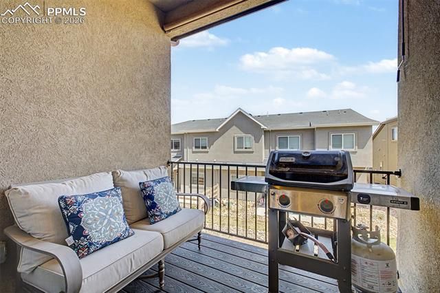 5675 Villa Lorenzo Drive, Colorado Springs, CO 80919