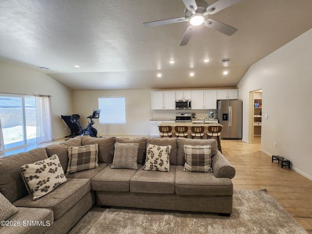 4926 Kailasa Drive, Las Cruces, NM 88012