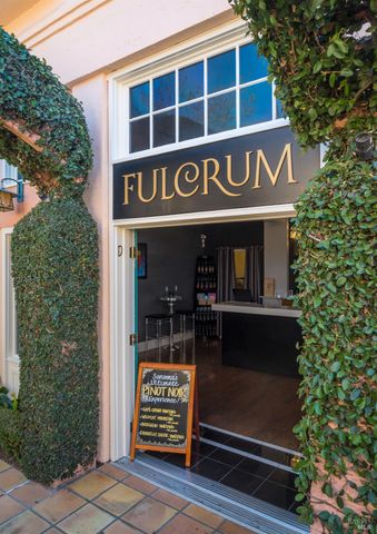 1366 Mission Dr, Sonoma, CA 95476