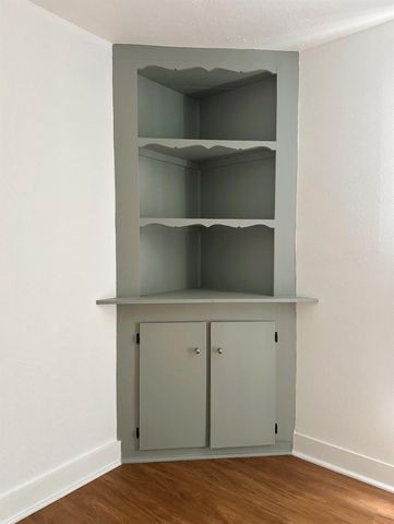 128 Harris Street, Bellville, TX 77418