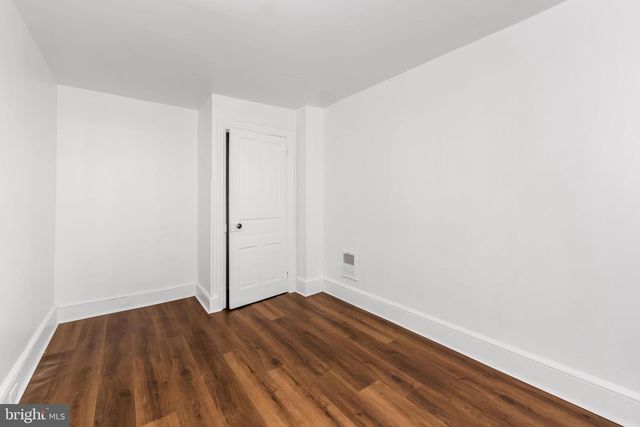 25 EVERGREEN ST, Harrisburg, PA 17104