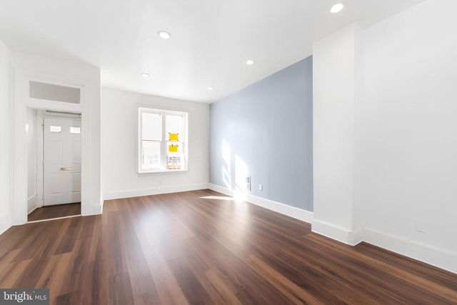 25 EVERGREEN ST, Harrisburg, PA 17104