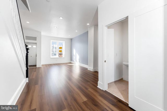 25 EVERGREEN ST, Harrisburg, PA 17104