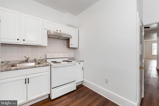 25 EVERGREEN ST, Harrisburg, PA 17104