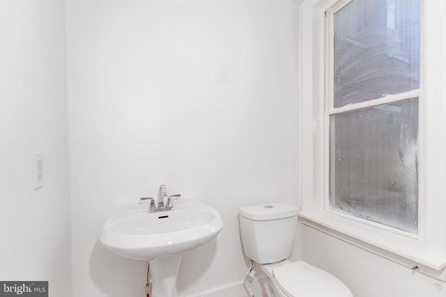 25 EVERGREEN ST, Harrisburg, PA 17104