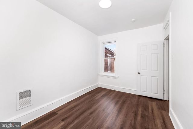 25 EVERGREEN ST, Harrisburg, PA 17104