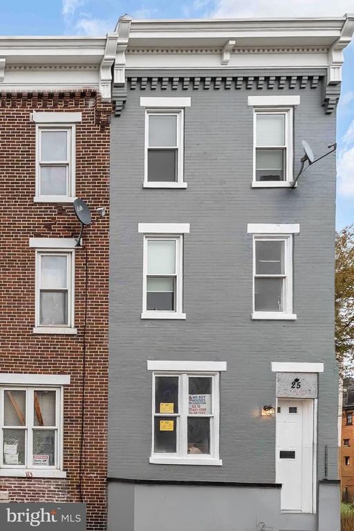 25 EVERGREEN ST, Harrisburg, PA 17104
