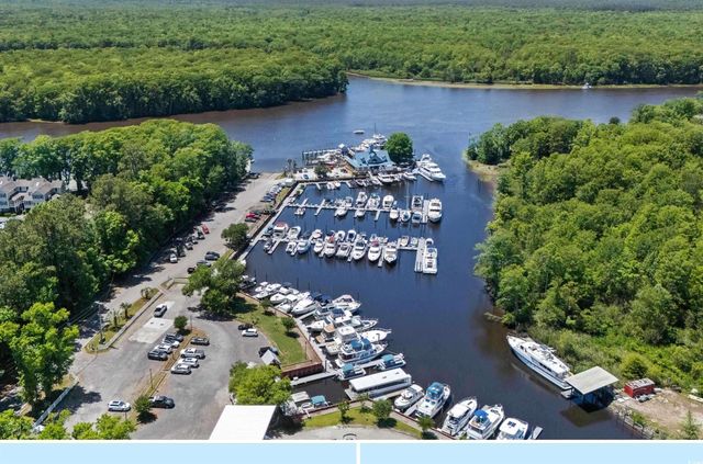 74 Cascade Dr., Murrells Inlet, SC 29576