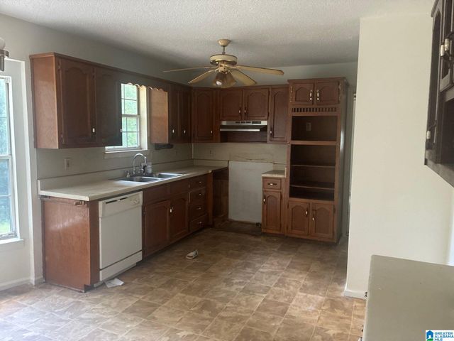 485 DAVIDSON DRIVE, Locust Fork, AL 35097