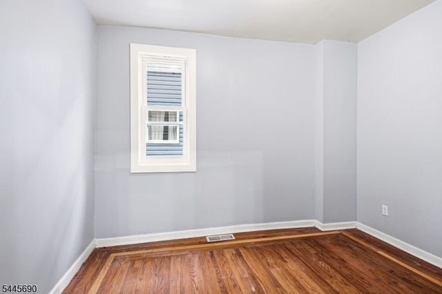 65 Highland Ave, Newark City, NJ 07104