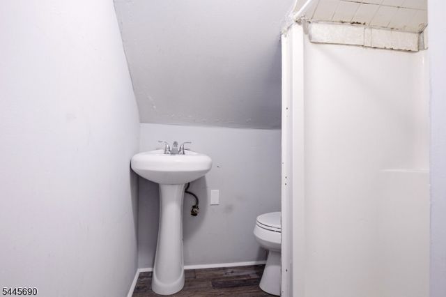 65 Highland Ave, Newark City, NJ 07104