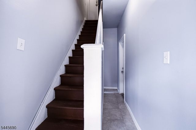 65 Highland Ave, Newark City, NJ 07104