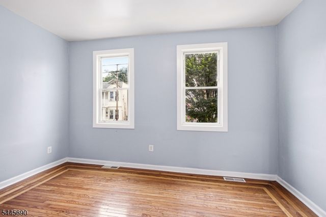 65 Highland Ave, Newark City, NJ 07104