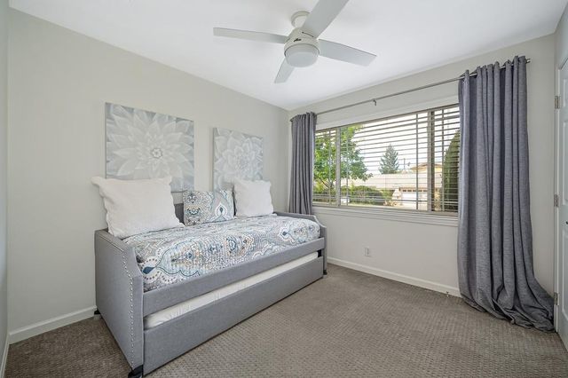 127 Mckiernan Dr, Folsom, CA 95630