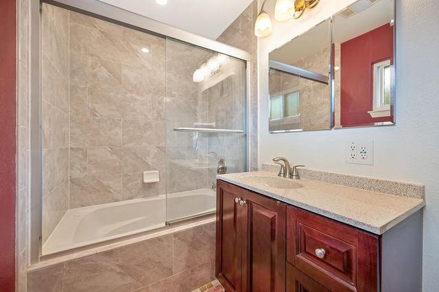 127 Mckiernan Dr, Folsom, CA 95630