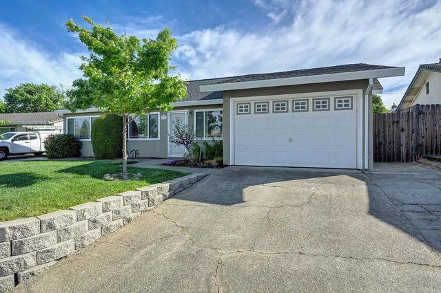 127 Mckiernan Dr, Folsom, CA 95630