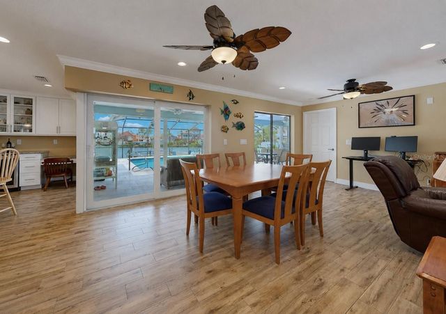 6301 COTTONWOOD LANE, Apollo Beach, FL 33572