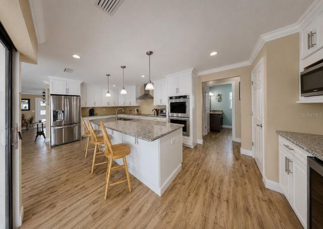 6301 COTTONWOOD LANE, Apollo Beach, FL 33572