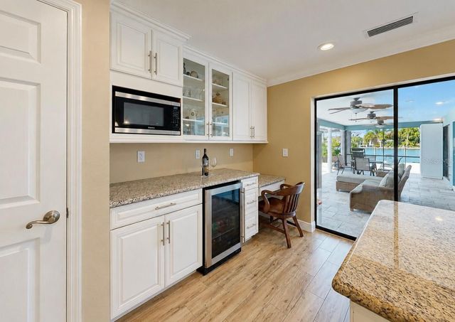 6301 COTTONWOOD LANE, Apollo Beach, FL 33572