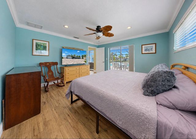 6301 COTTONWOOD LANE, Apollo Beach, FL 33572