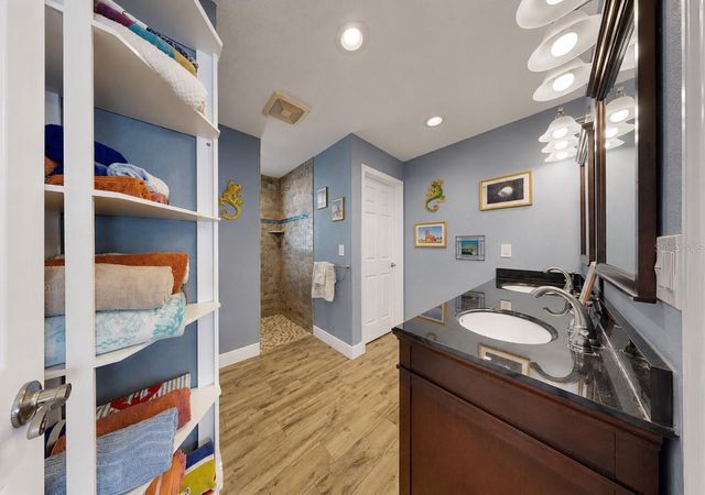 6301 COTTONWOOD LANE, Apollo Beach, FL 33572