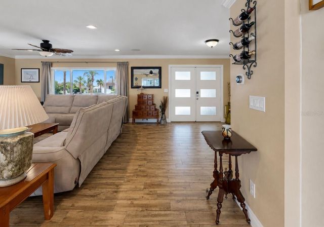 6301 COTTONWOOD LANE, Apollo Beach, FL 33572
