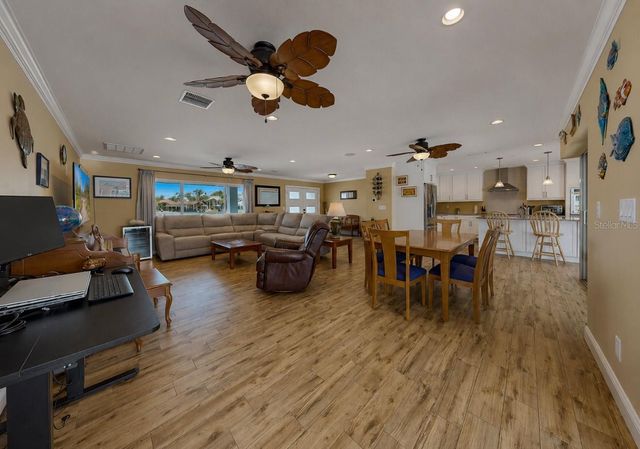6301 COTTONWOOD LANE, Apollo Beach, FL 33572