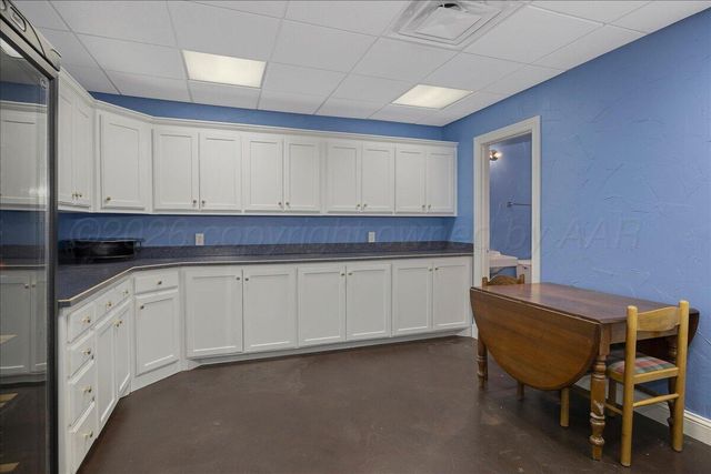 3002 S HAYDEN Street, Amarillo, TX 79109