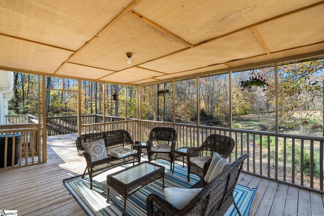 522 Durbin Meadows Road, Fountain Inn, SC 29644