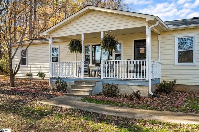 522 Durbin Meadows Road, Fountain Inn, SC 29644